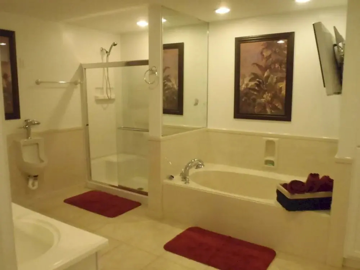 The Great Escape River House