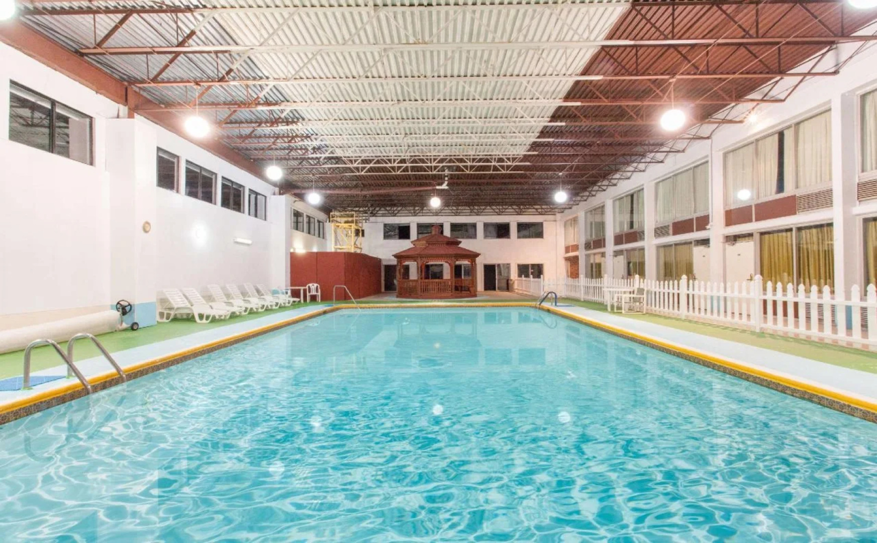 Best Western Plymouth Inn-White Mountains