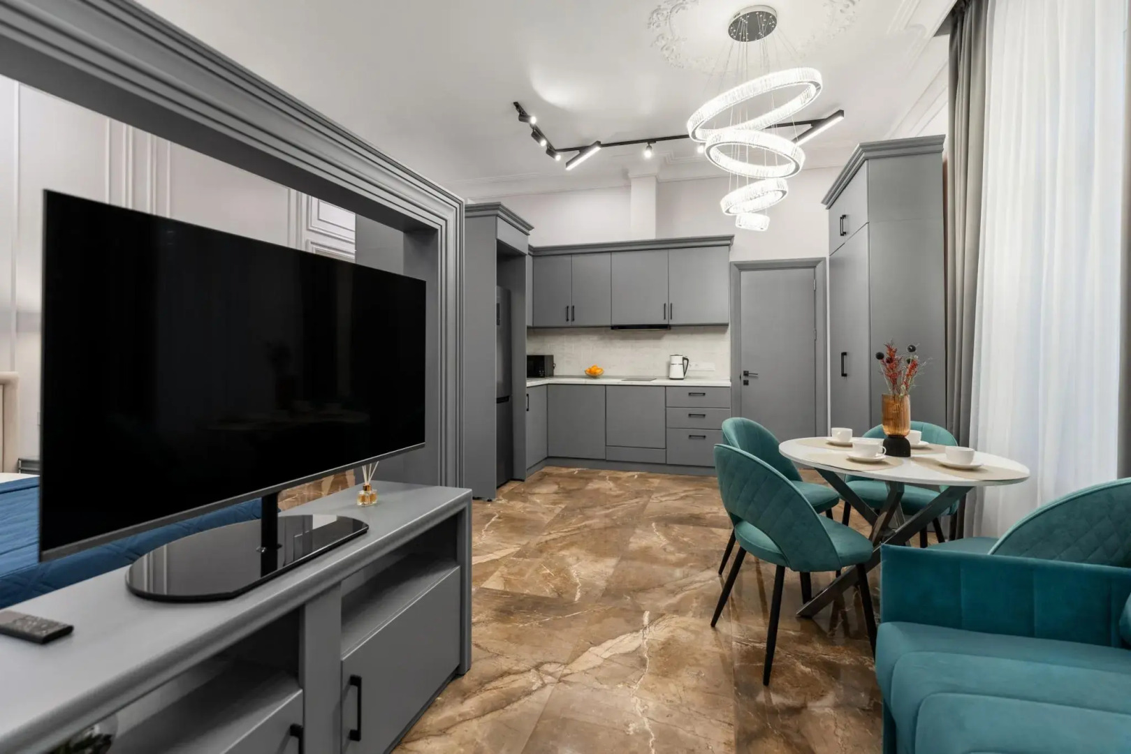 Апарт-отель Айвазовский