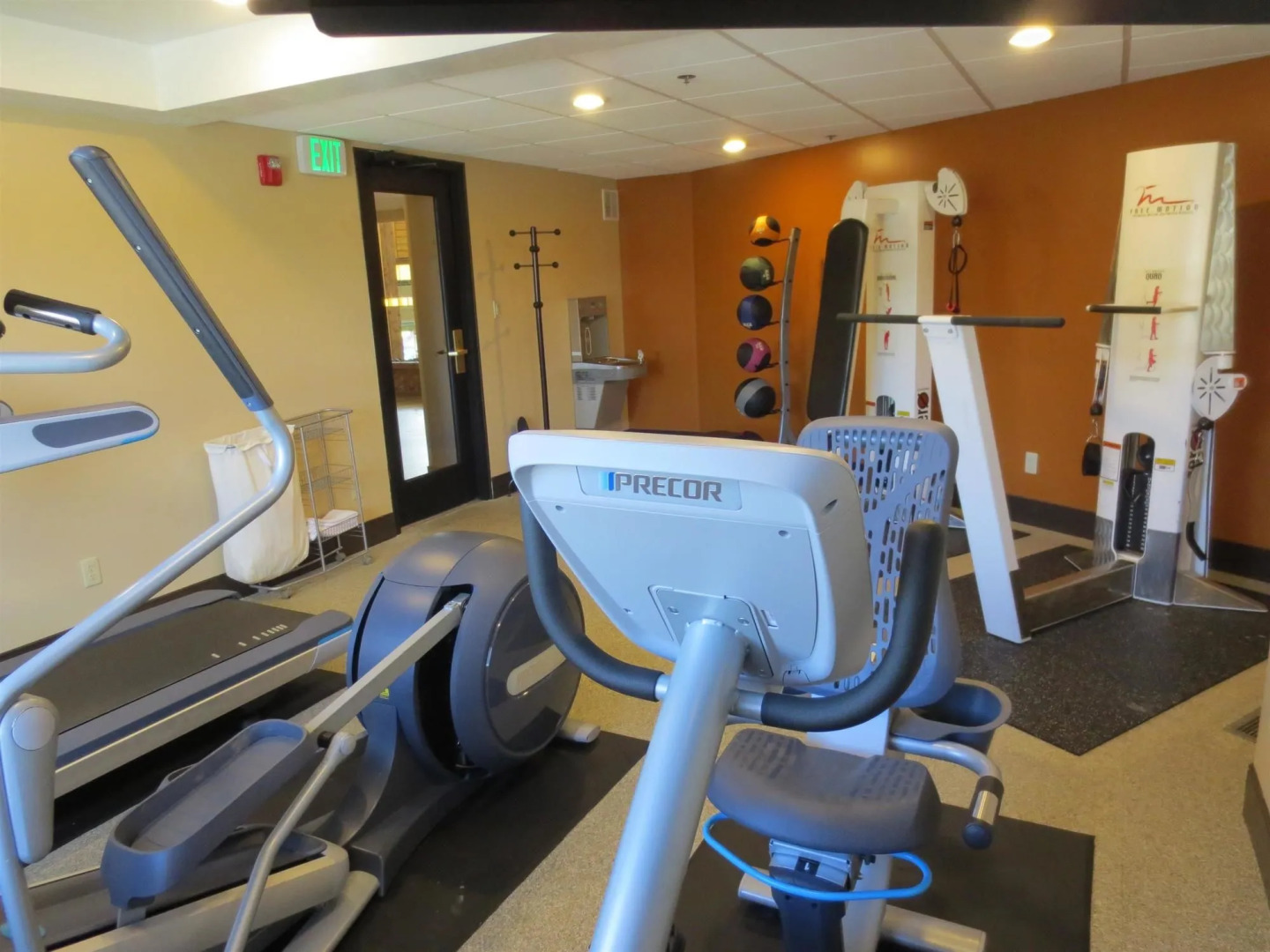 Best Western Plus Landmark Inn