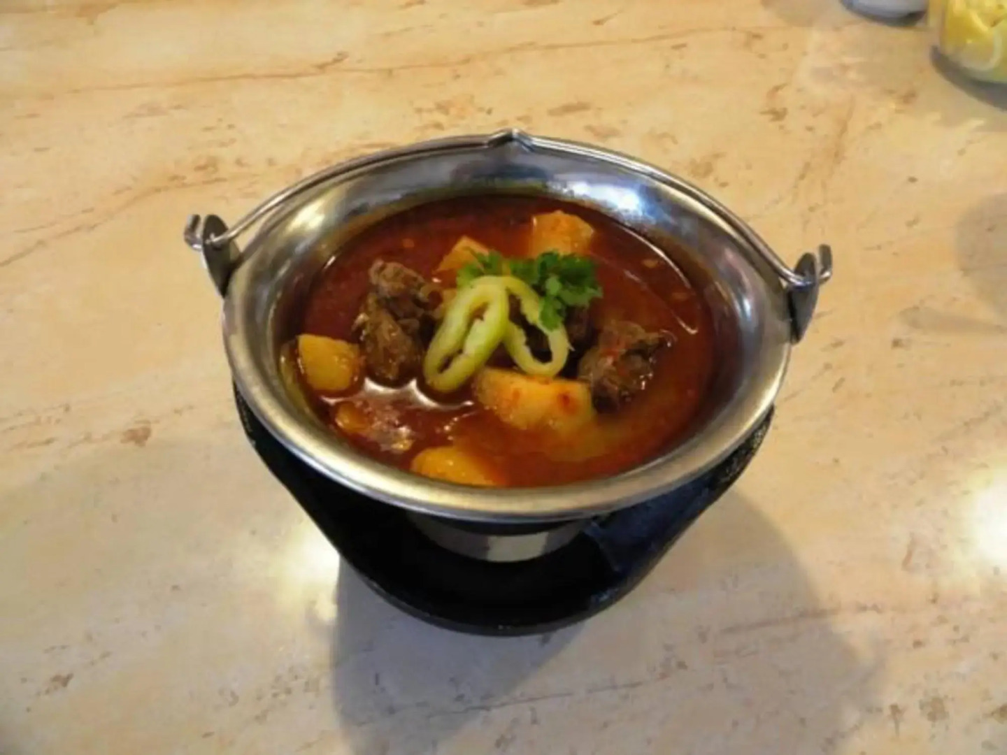 Lepke Apartmanház és Étterem