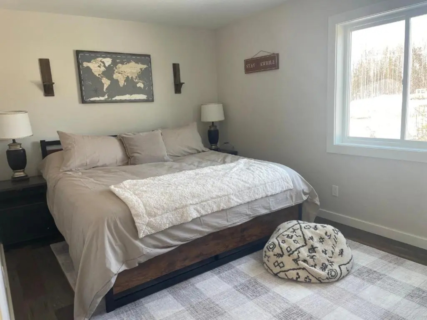 ALASKA LAKE and LODGE AT LONGMERE