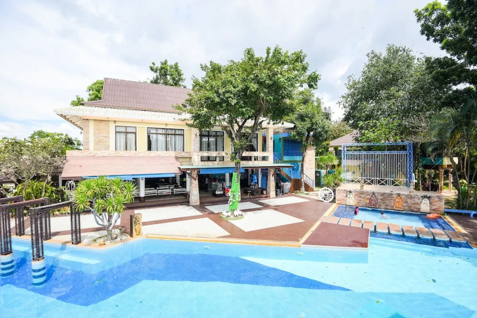 Saksaitarn Resort by OYO Rooms