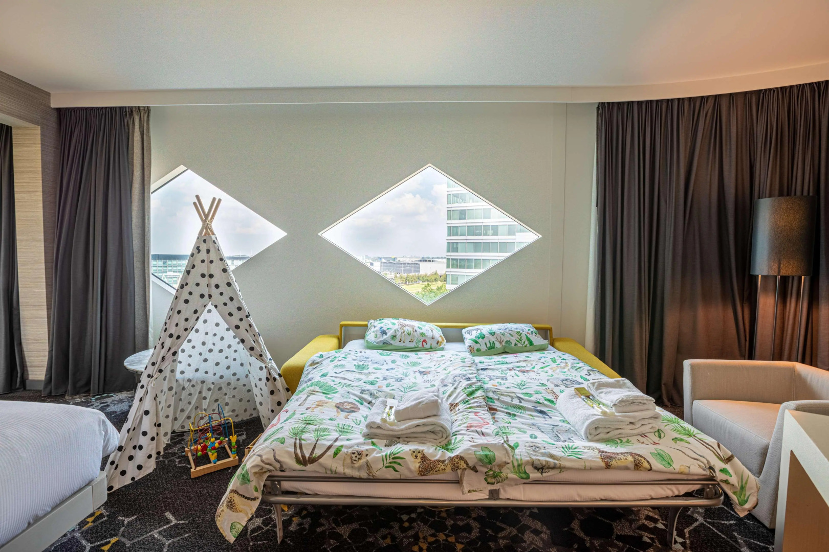 Отель Hilton Amsterdam Airport Schiphol