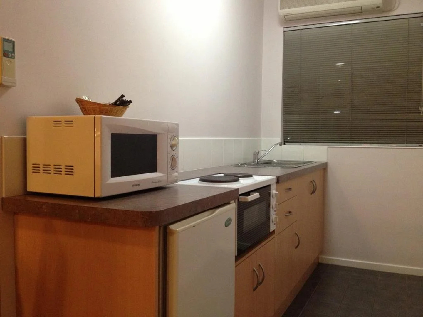 Comfy 2-bedroom Apartment With a Clyde River View