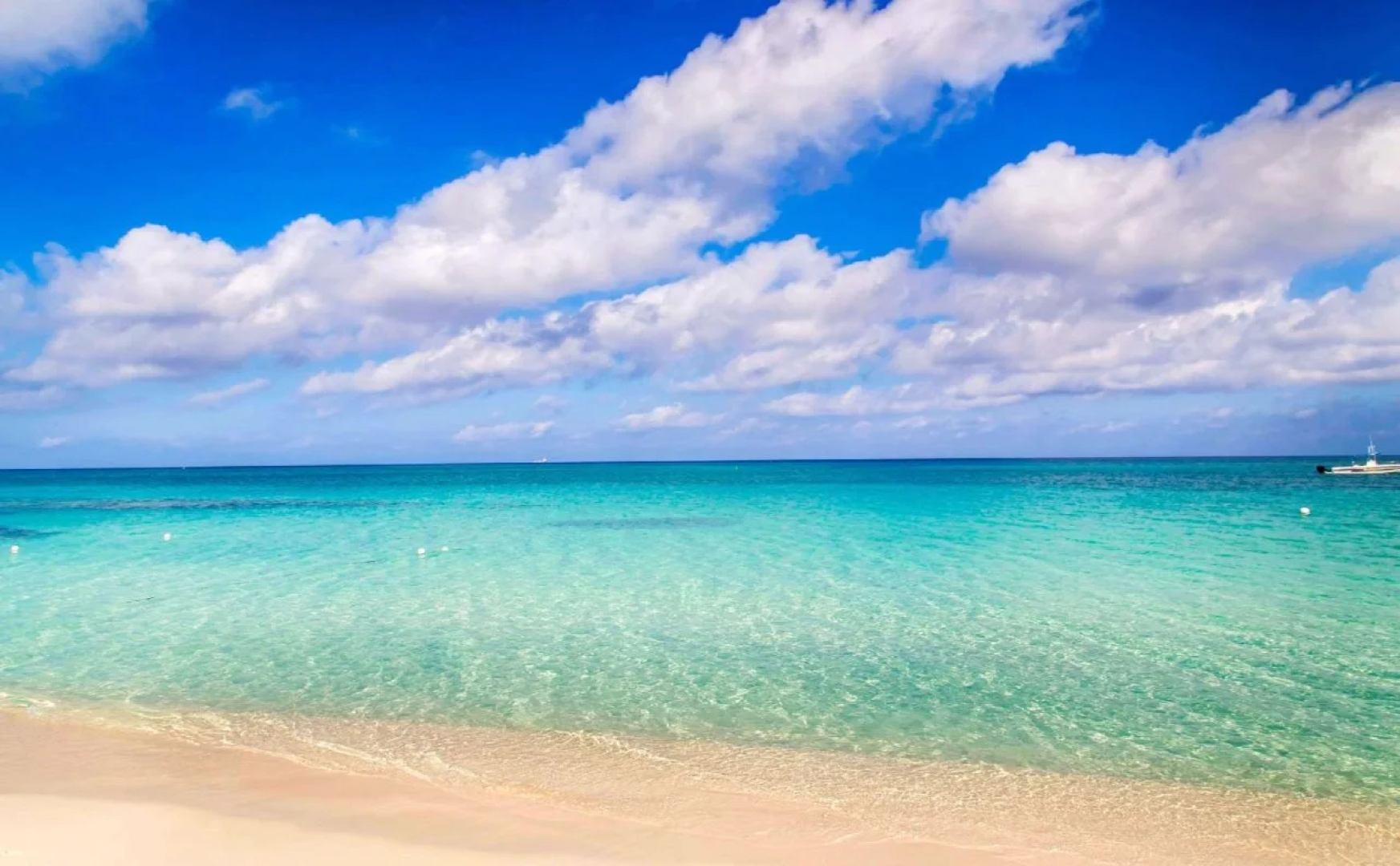 Hampton by Hilton Grand Cayman Seven Mile Beach