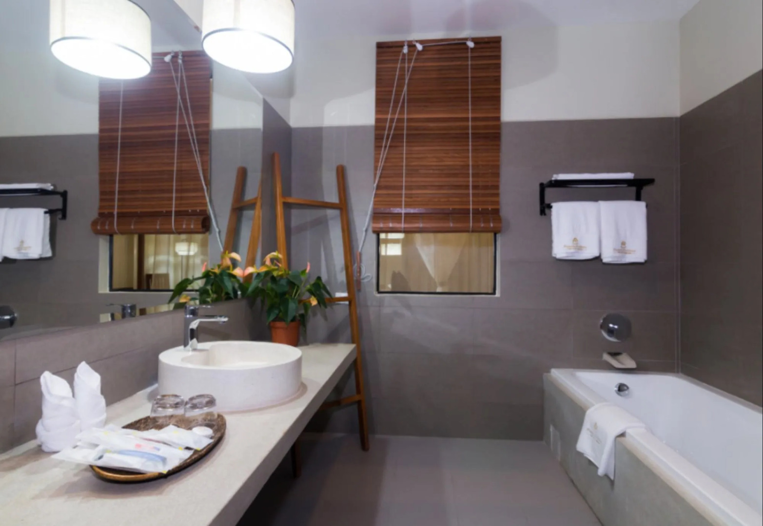 Bayon Modern Residence