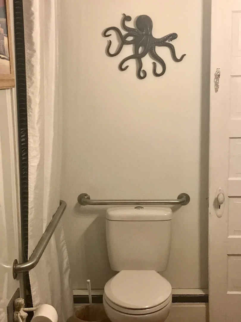 Celestial Rose Bed & Breakfast