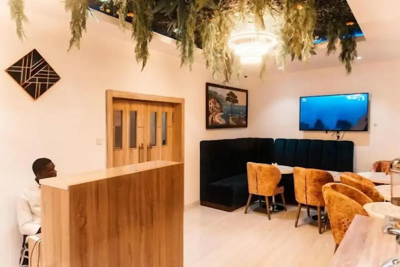 Trendy Hotel and Suites