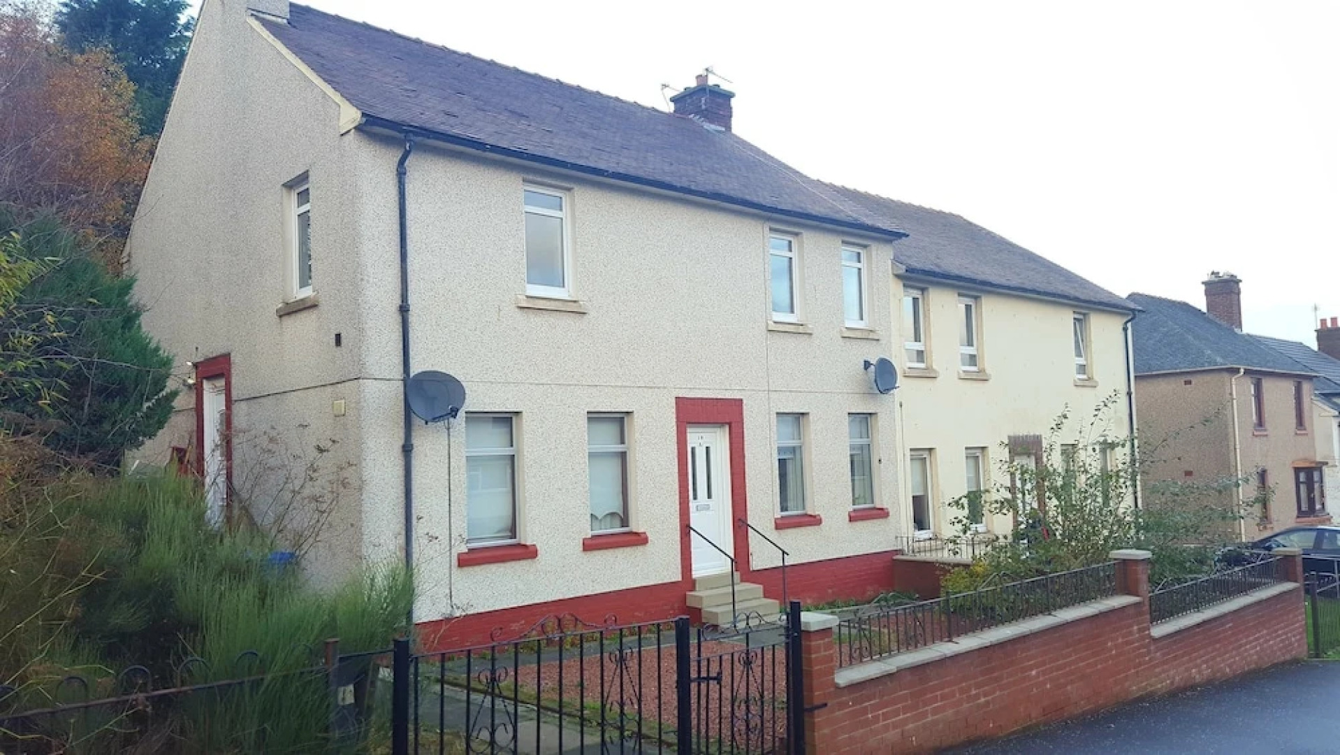 Dragon - Wellhall House 2 Bedroom Home