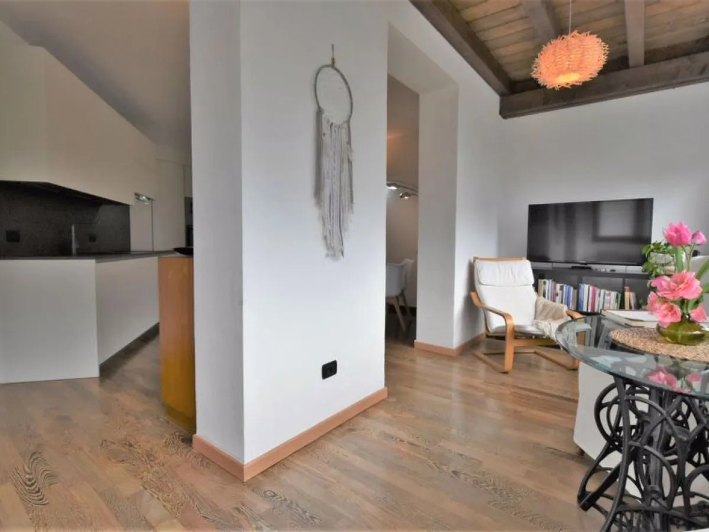 Valley View Pool Apartment