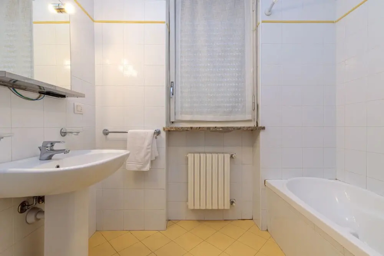 Grattacielo Vittoria 9 sea Front