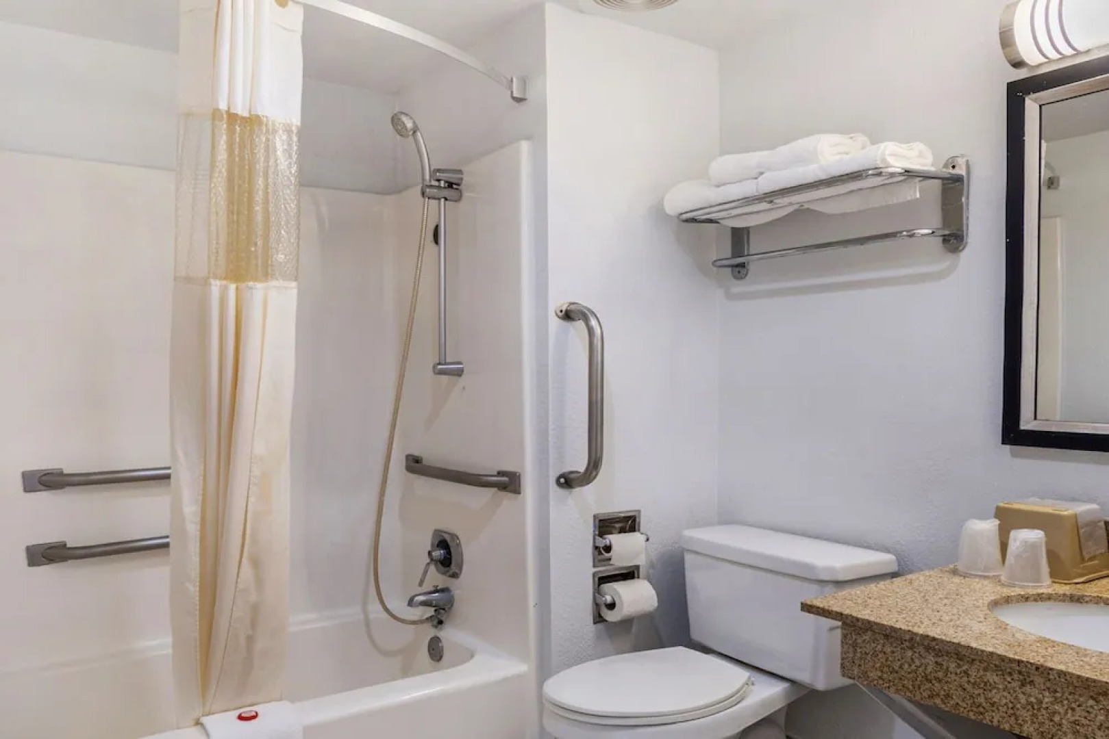 Motel 6 Dodge City KS