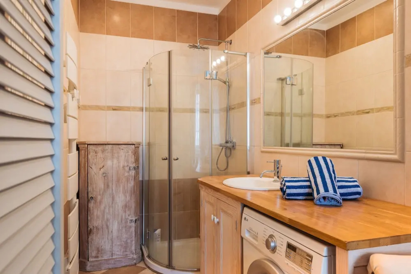 Dify Universites - Bord du Rhone