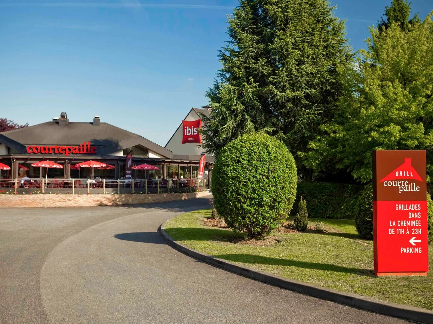 ibis Senlis