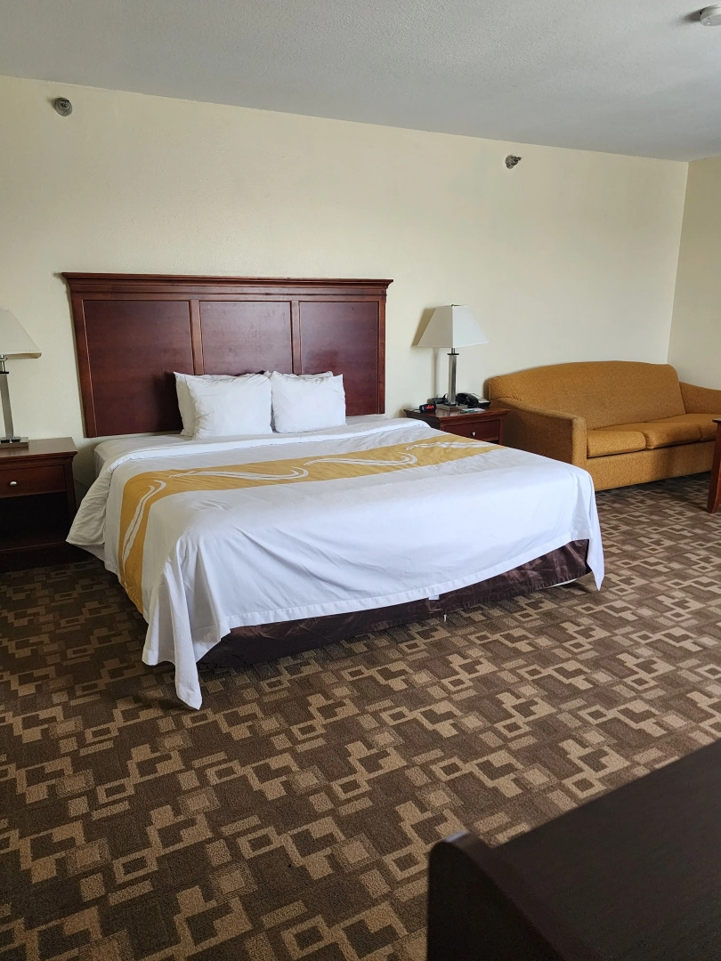 Quality Inn I-70 at Wanamaker