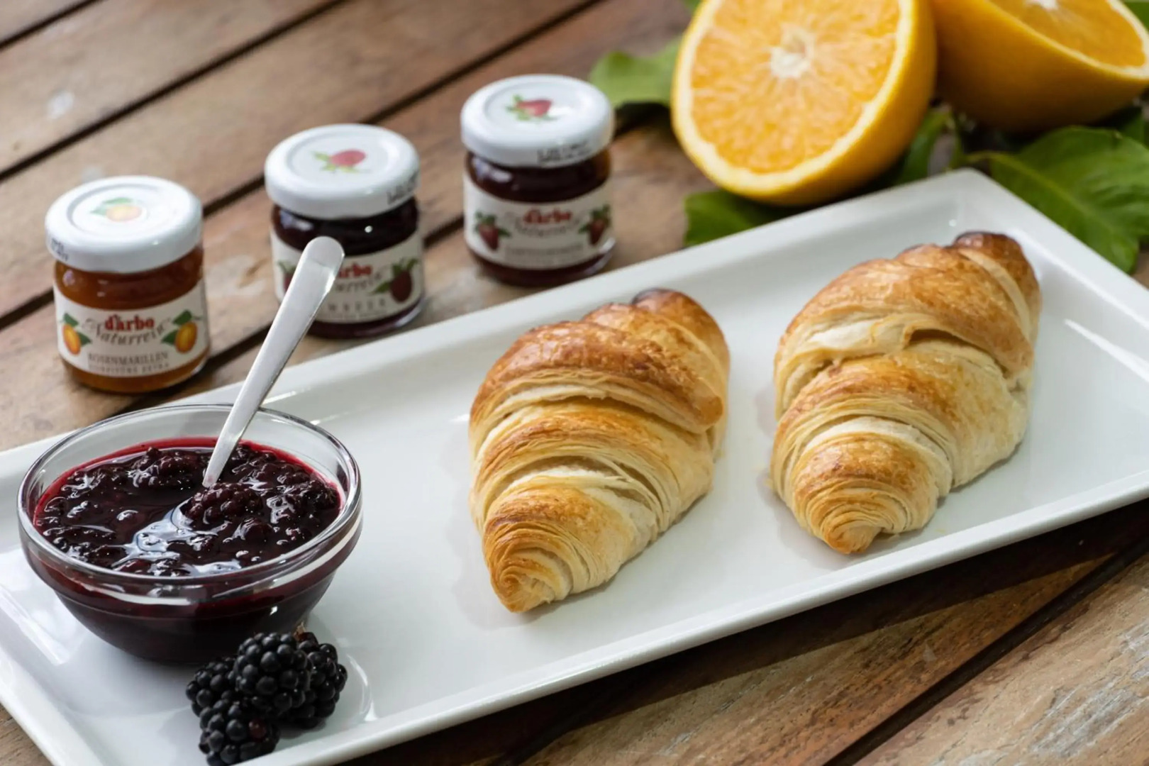 Ron De Mar #3 modern room