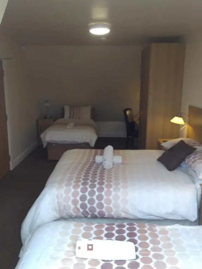 Tollyrose Country House