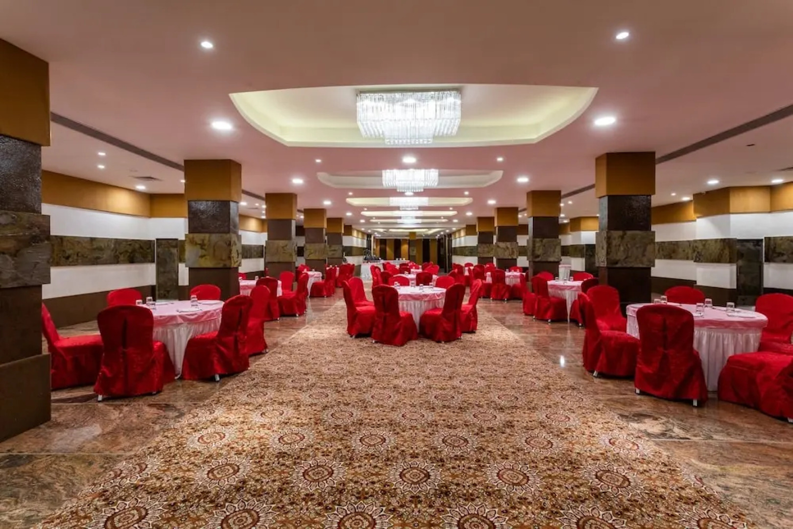 Playotel Inn Sonash Indore