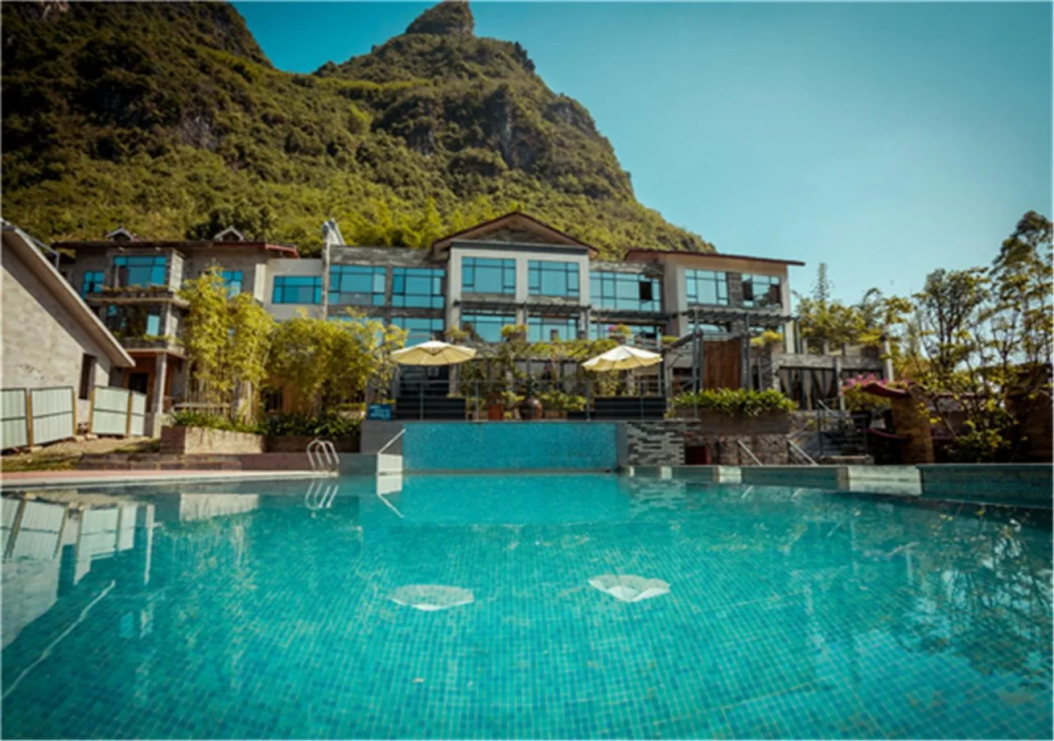 Moonlit Sky Resort