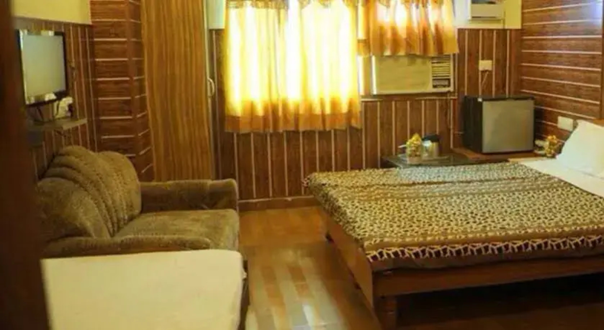 Hotel M.A. International