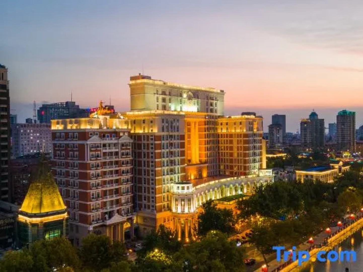 Youfei Hotel