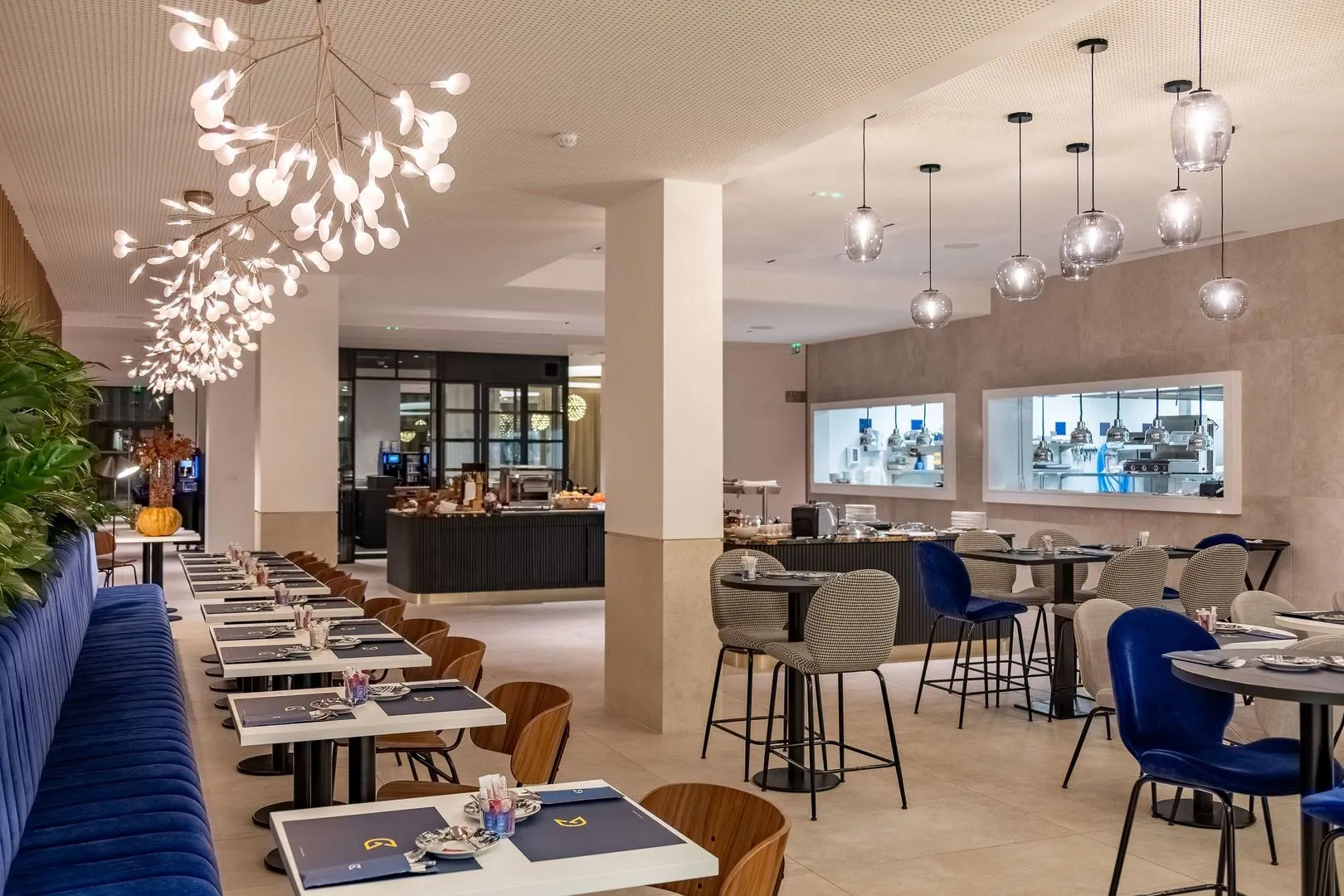 Golden Tulip Lyon Ouest Techlid Hotel & Spa