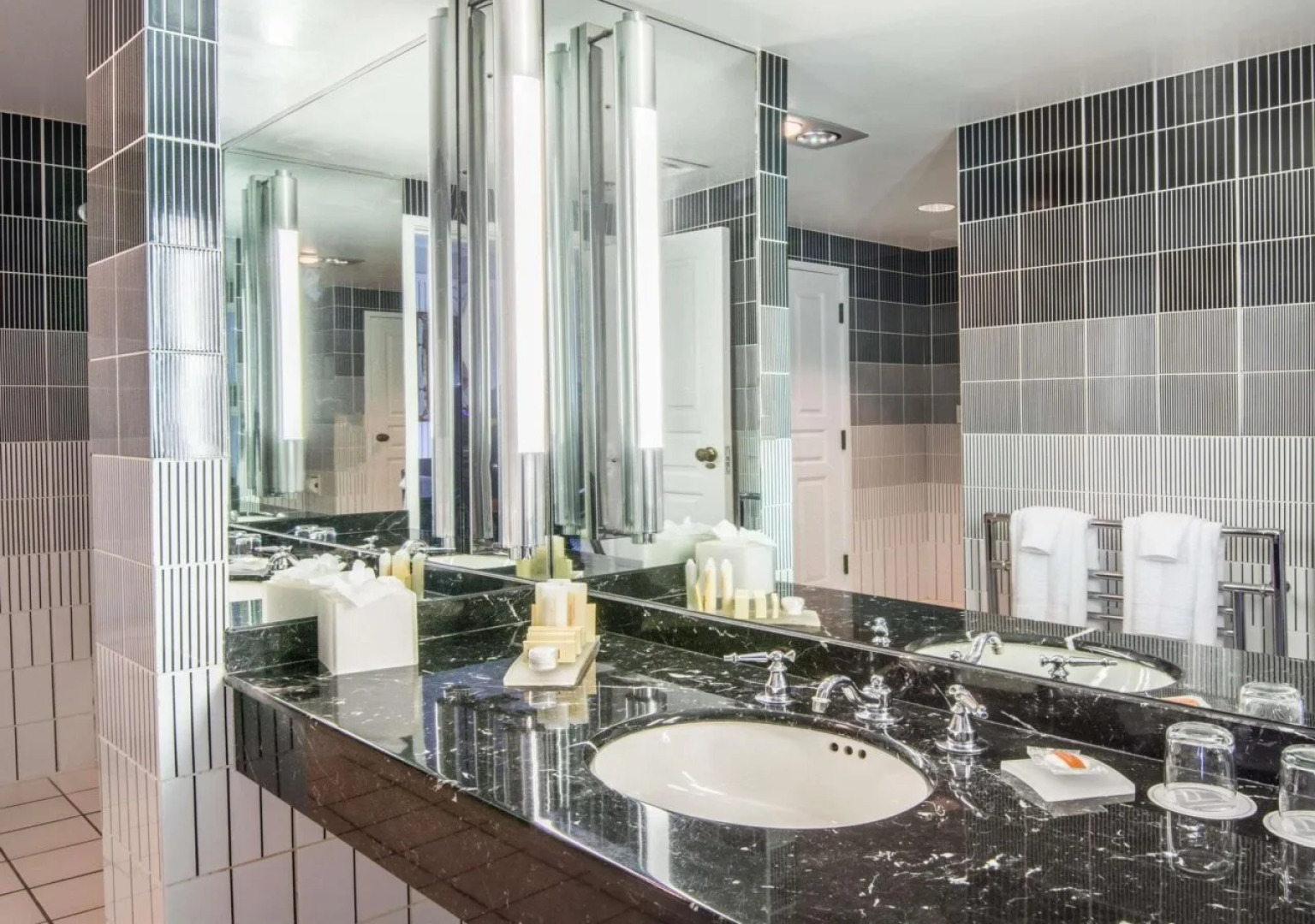 The Tremont House, Galveston, a Tribute Portfolio Hotel