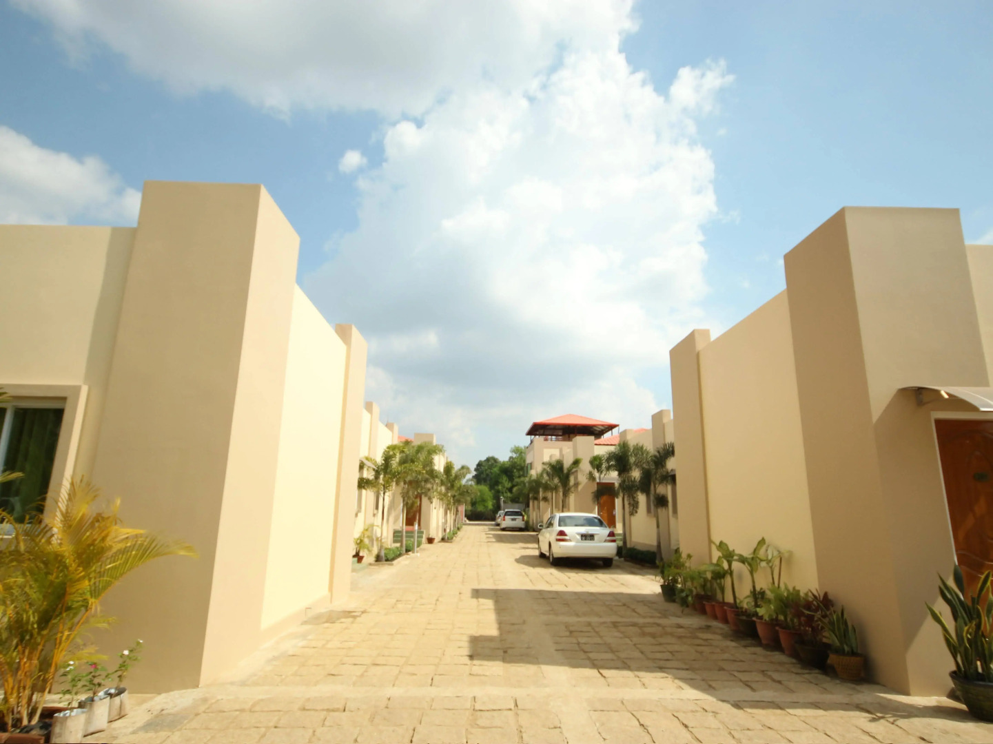 Kanbawza Hinthar Hotel