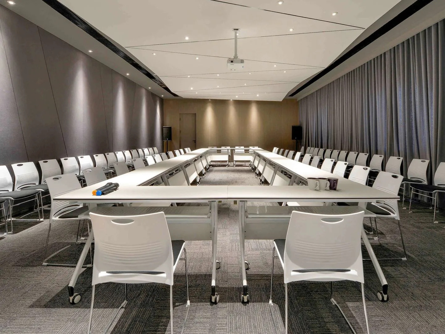 Mercure Taiyuan Changfeng Street