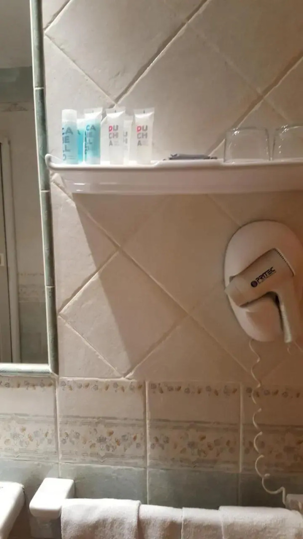 Aparta-Hotel Puertolas