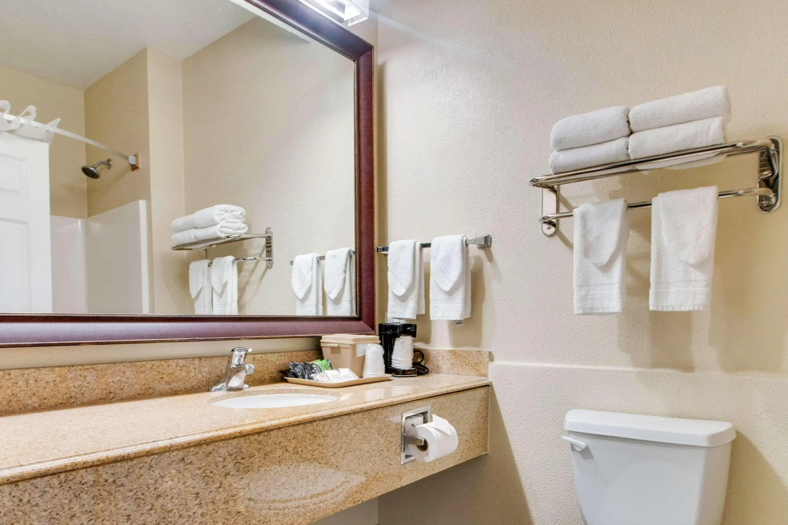 Quality Inn & Suites Galveston - Beachfront