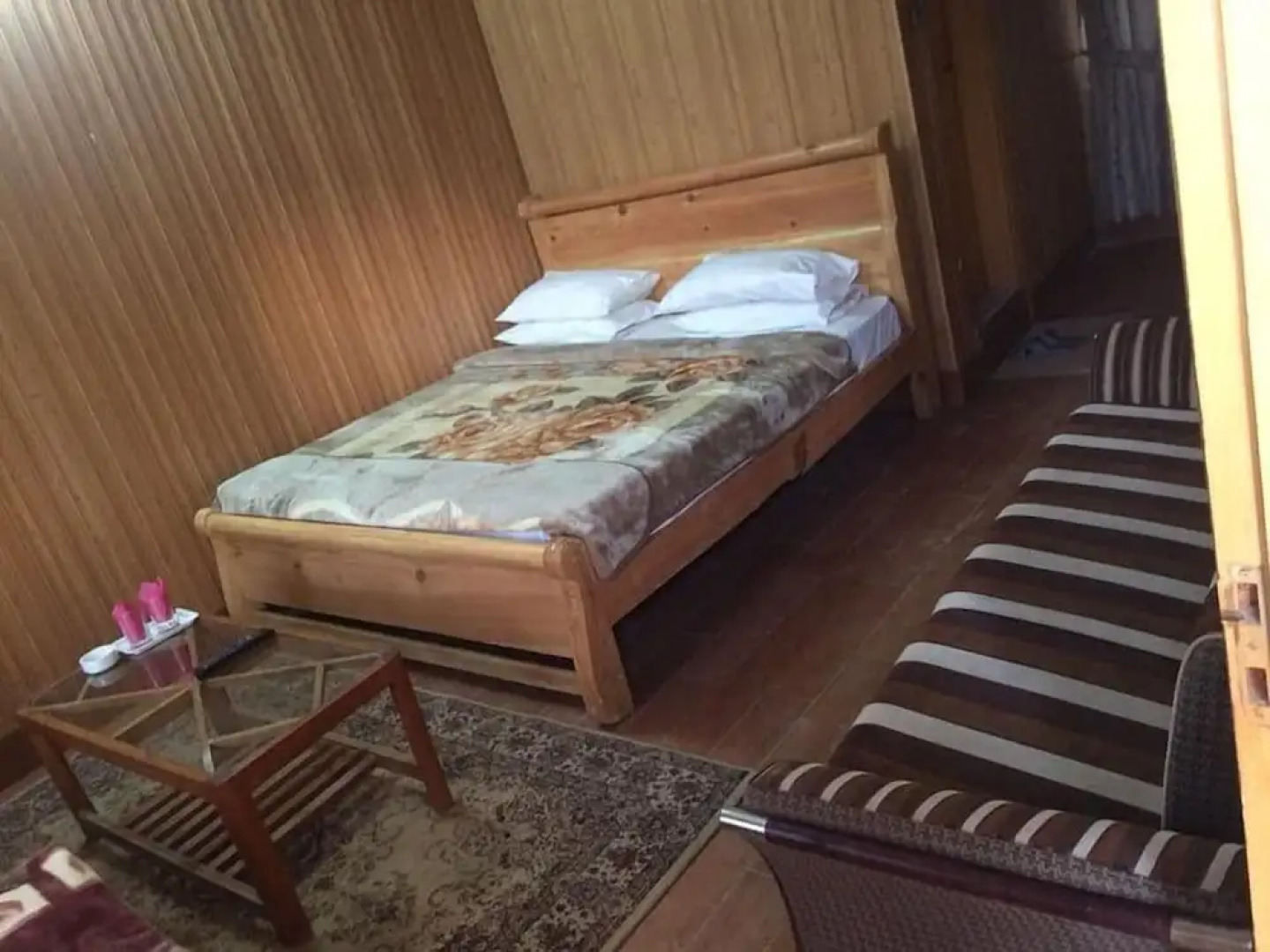 Hotel Serenity