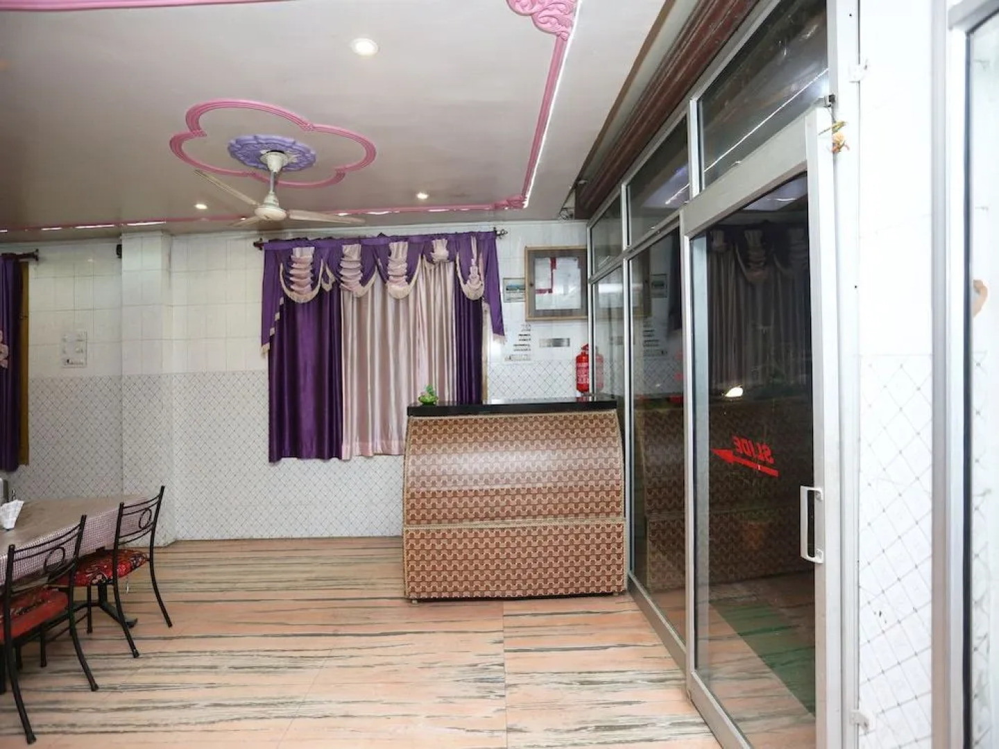 OYO 28835 Hotel Star