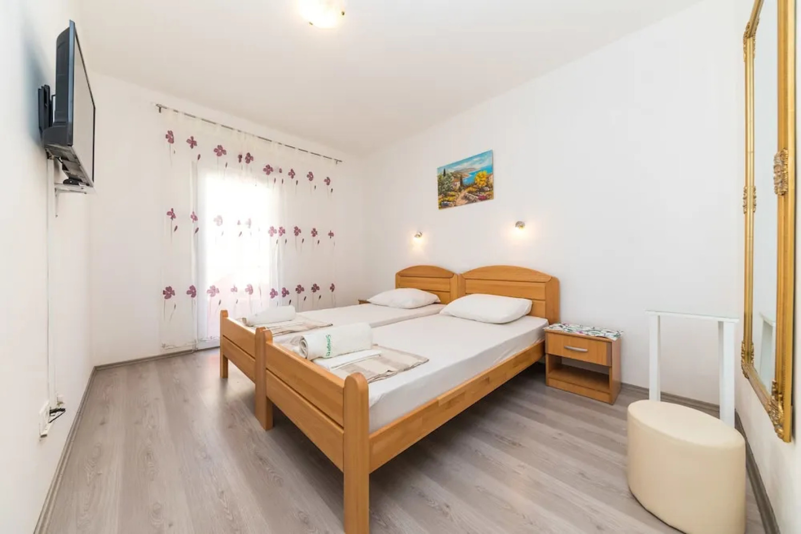 Apartments Damjan