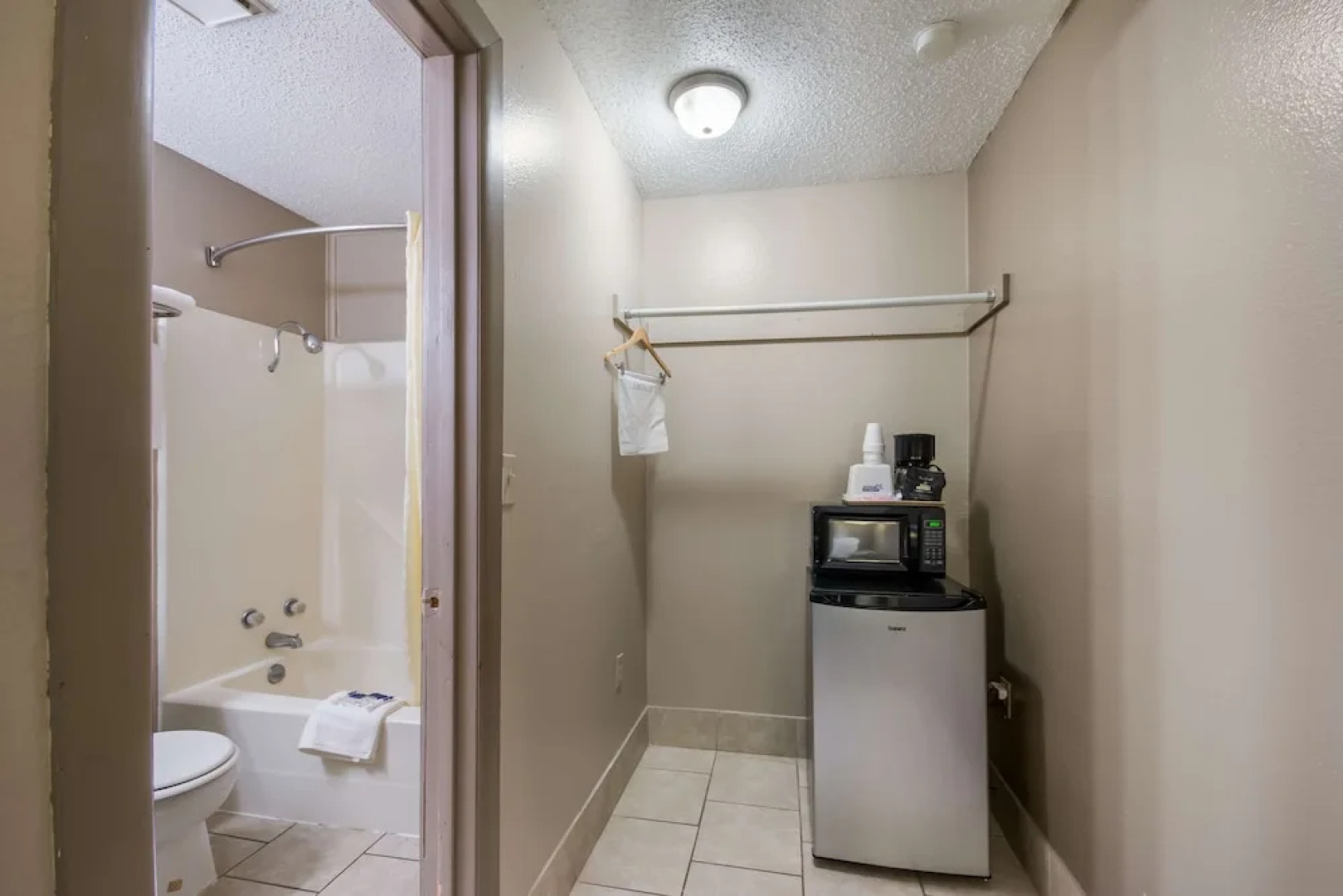 Americas Best Value Inn Woodward at 8th St