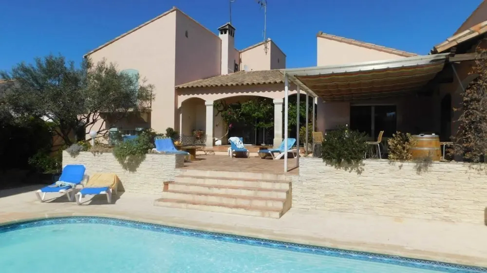 Les Bougainvillees Les gîtes