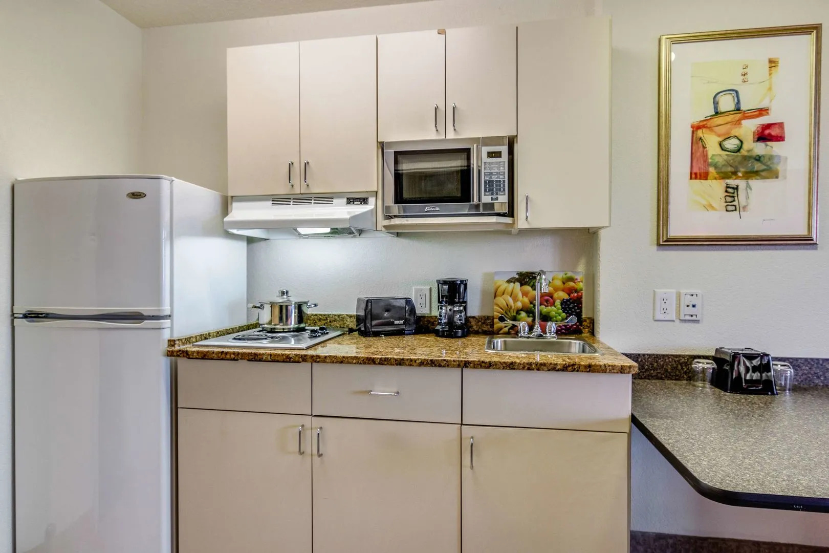 Motel 6 Saskatoon, SK