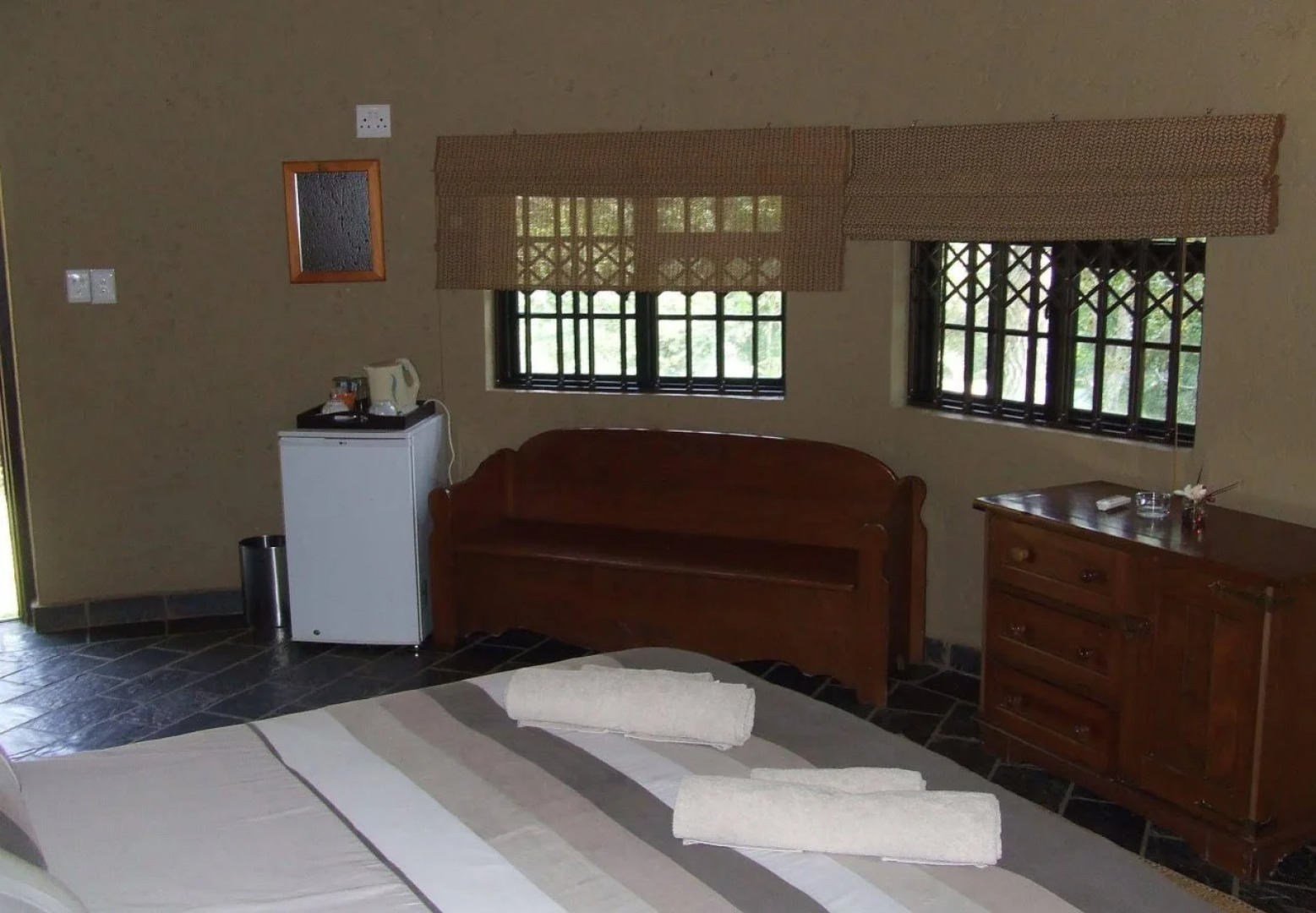Lukafrica Riverside Chalets & Safaris