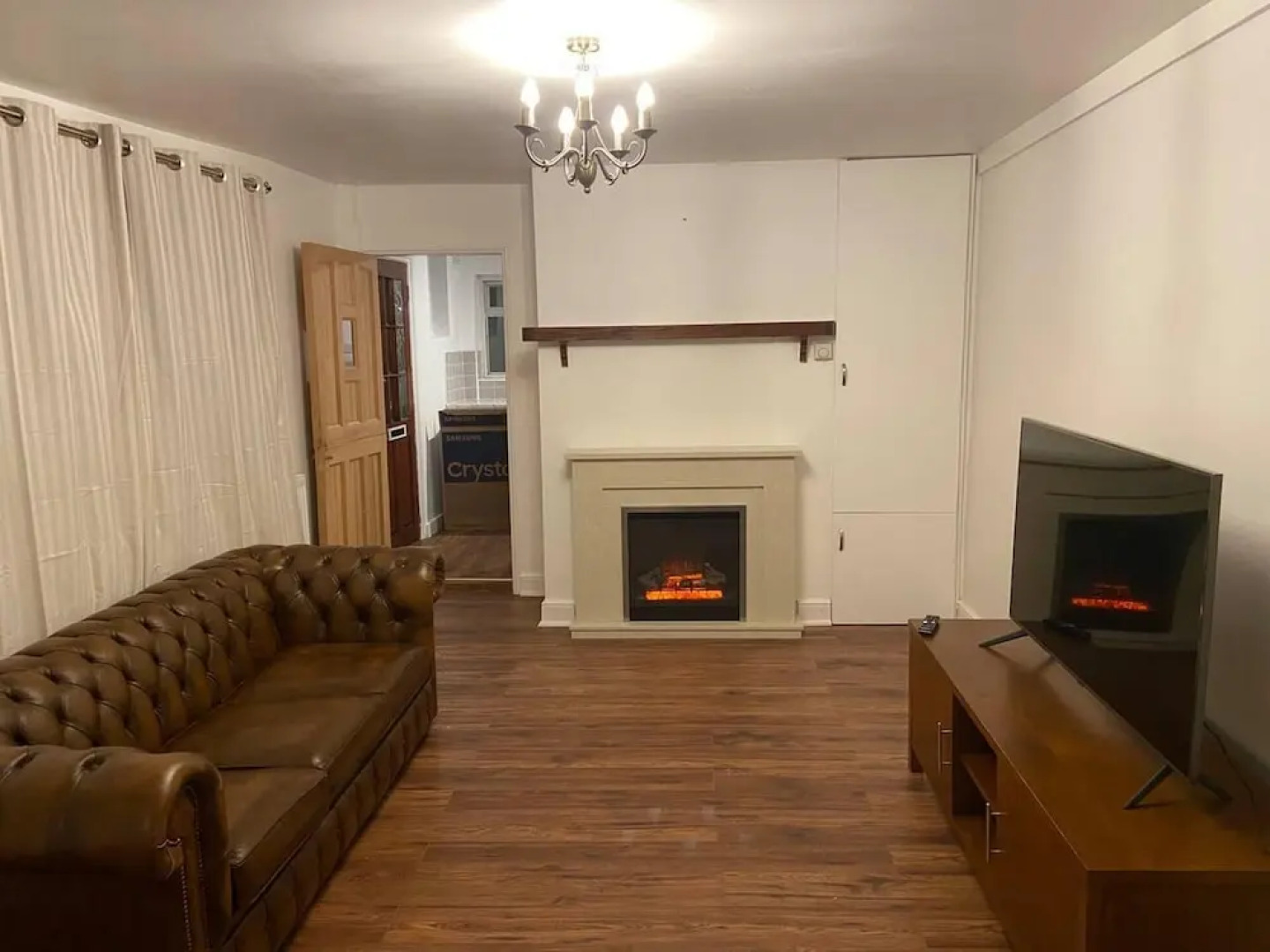 Charming 2-bed Apartment in Brentwood Free Parking