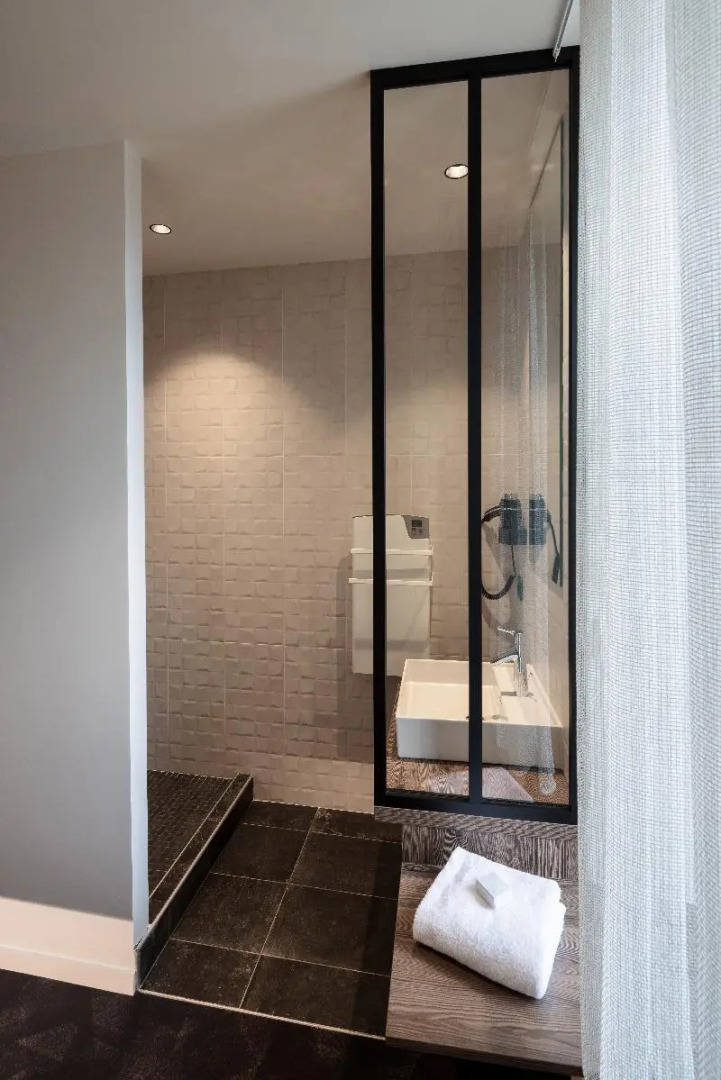 Logis Hôtel Restaurant Spa Parenthèse