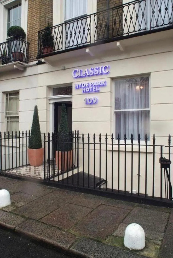 Classic Hyde Park Hotel