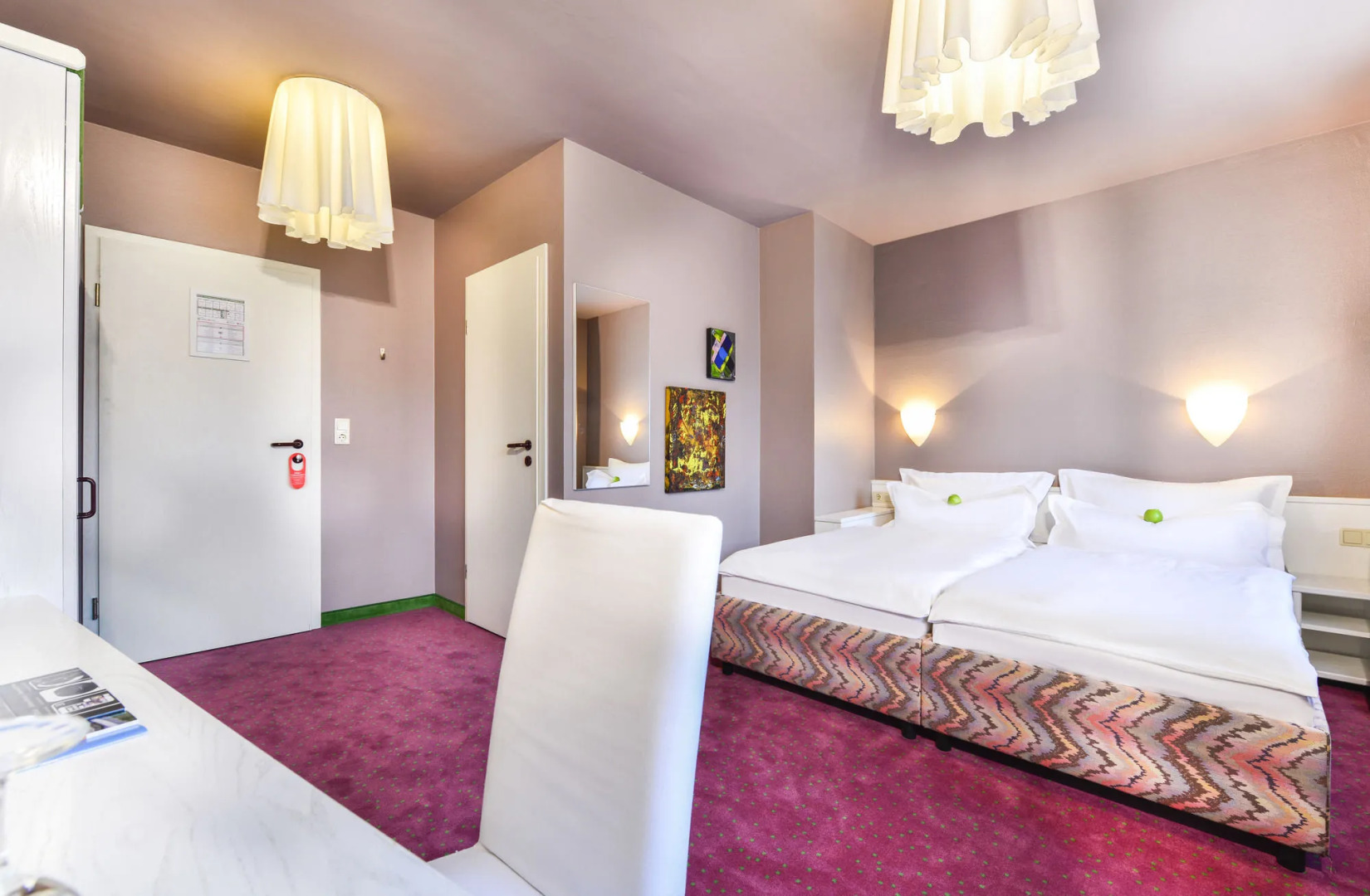 Airport Hotel by The New Yorker