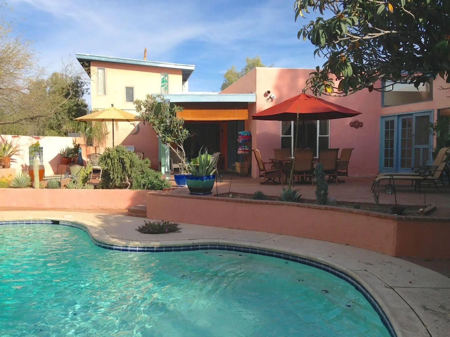 Azure Gate Bed And Breakfast