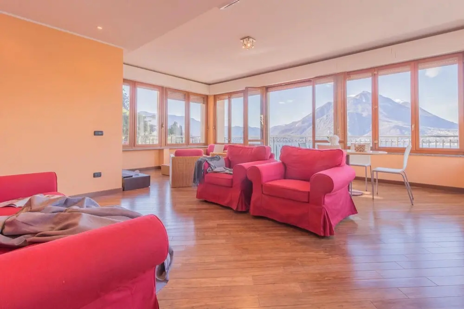 Varenna Paradise 3 in Perledo