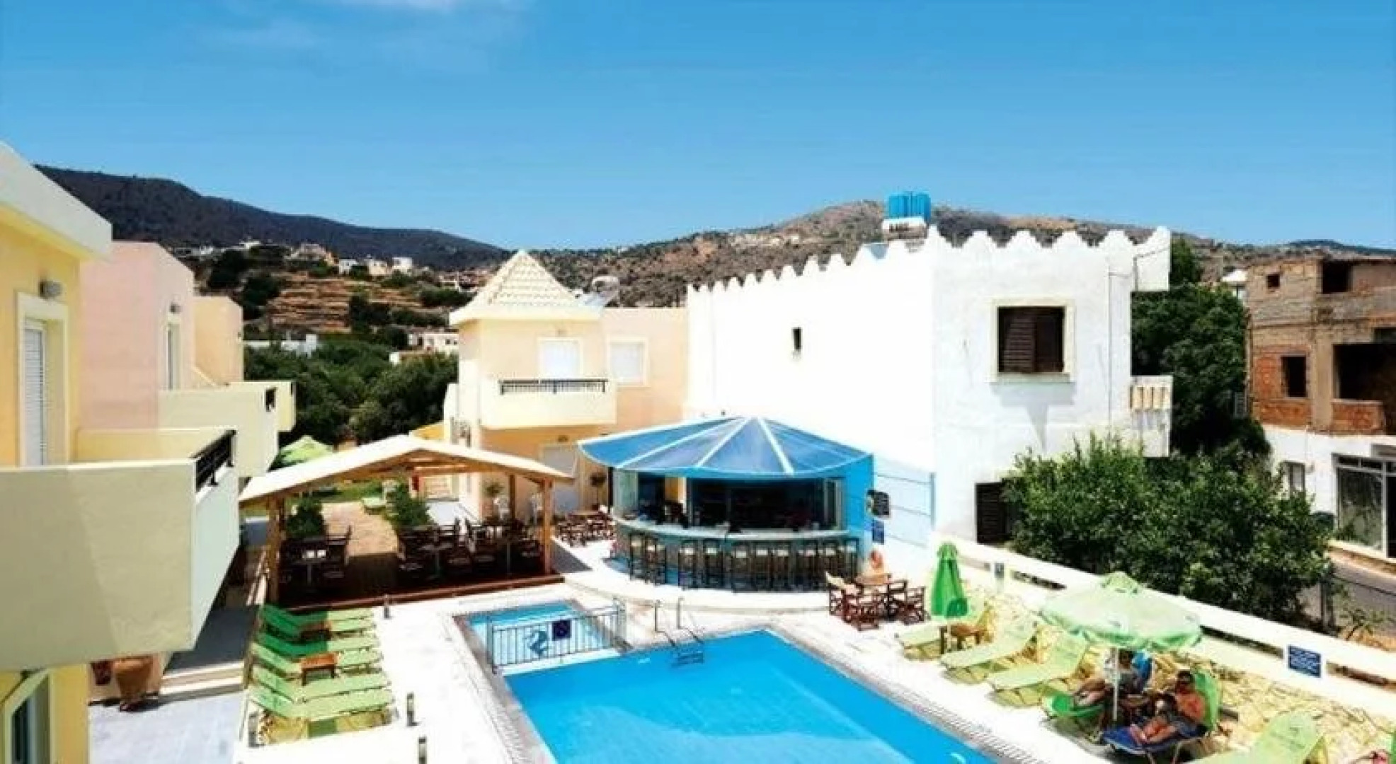 Olive Grove Apartments