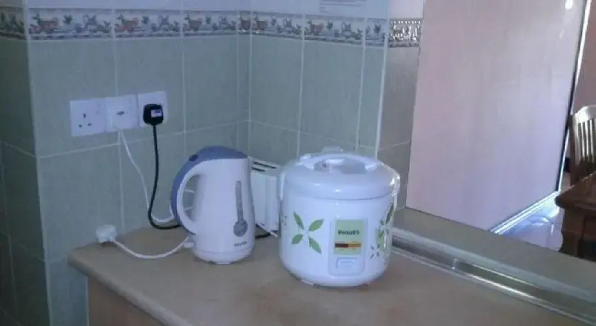 Oakley Home Stay @ Marina Court