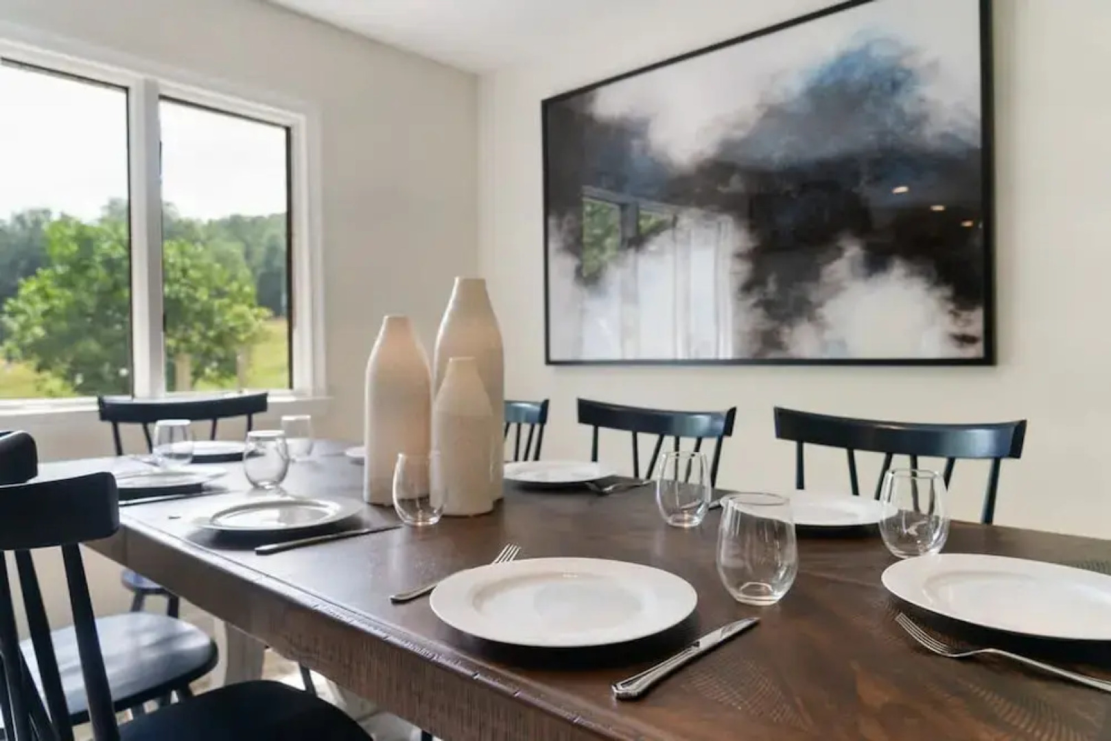 Charming Poconos Retreat w spa Fire pit Deck