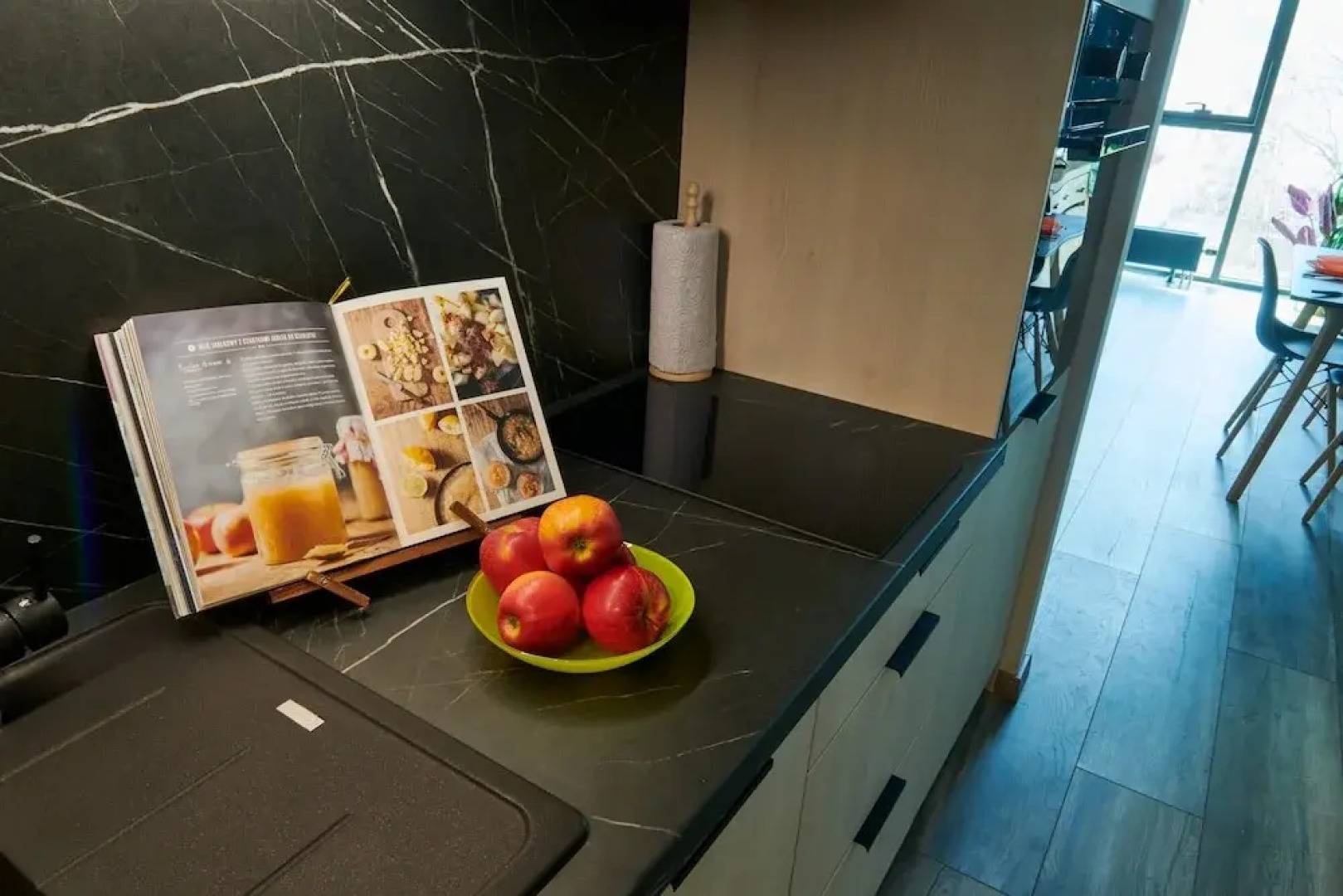 Easy Rent Apartments - CRYSTAL