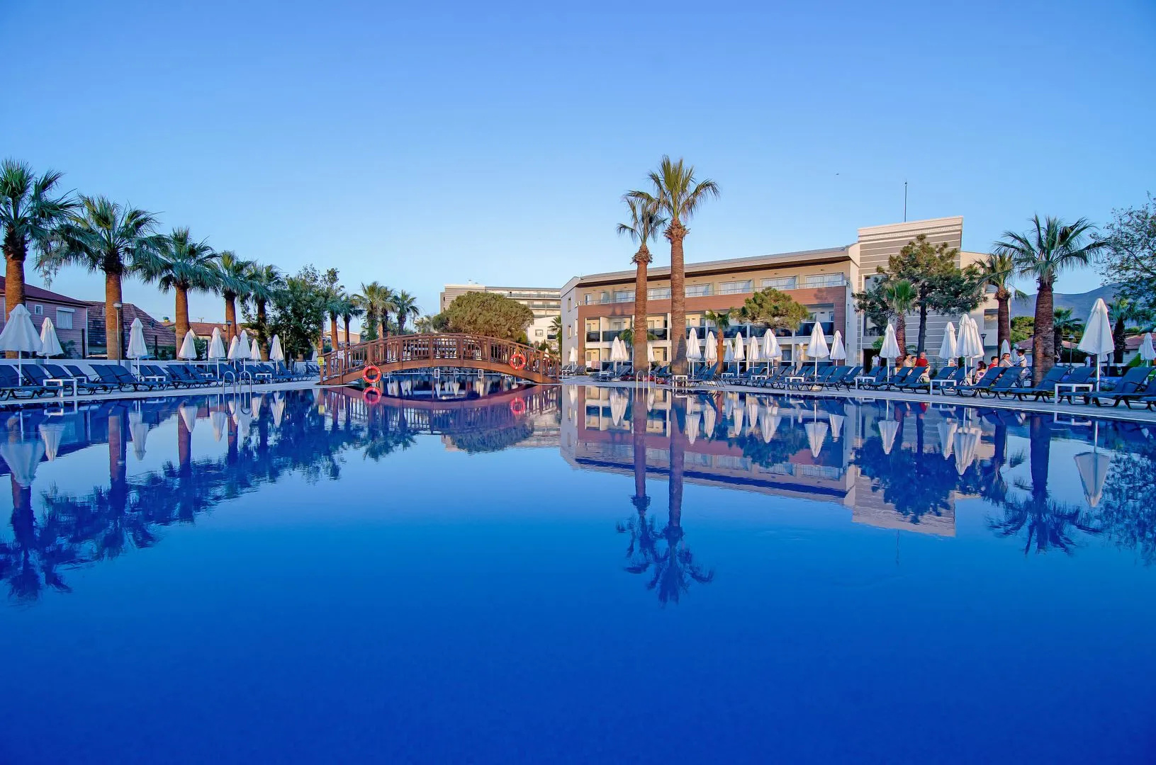 Palm Wings Beach Resort & Spa Kusadasi- All Inclusive